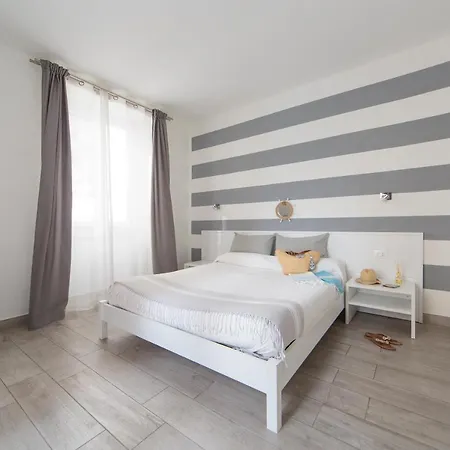 Гостьовий будинок L'approdo Dell'ammiraglio Ла-Спеція