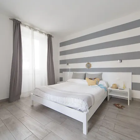 Guest house L'approdo Dell'ammiraglio 3*