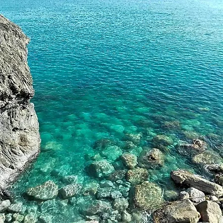 L'approdo Dell'ammiraglio Guest house 3*