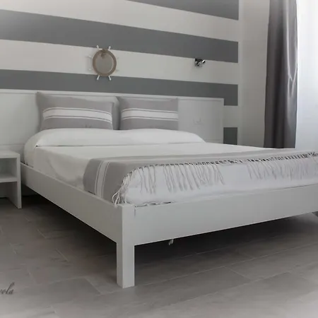 拉普罗杜德拉米拉格里奥旅馆 招待所 斯培西亚