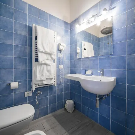 拉普罗杜德拉米拉格里奥旅馆 招待所 斯培西亚