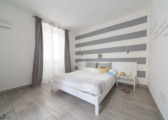 Pensión L'approdo Dell'ammiraglio 3*